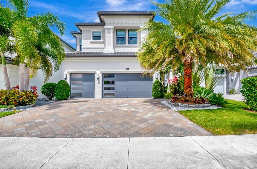 9035 Dulcetto Court, Boca Raton